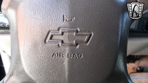 1999 Chevrolet Tahoe image 114