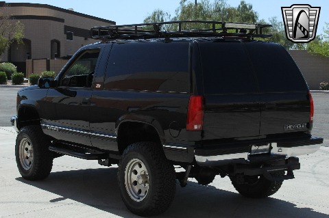 1999 Chevrolet Tahoe image 11
