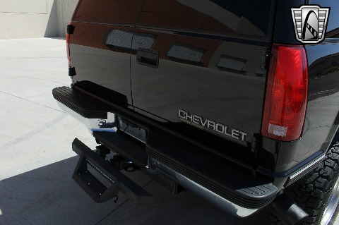 1999 Chevrolet Tahoe image 92