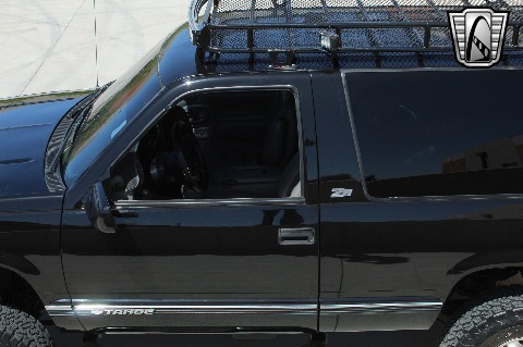 1999 Chevrolet Tahoe image 41