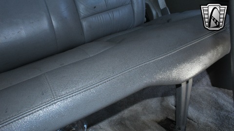 1999 Chevrolet Tahoe image 119