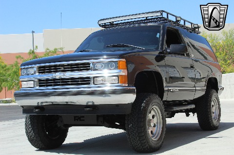 1999 Chevrolet Tahoe image 17