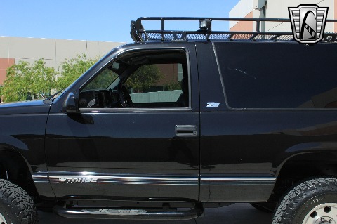 1999 Chevrolet Tahoe image 44