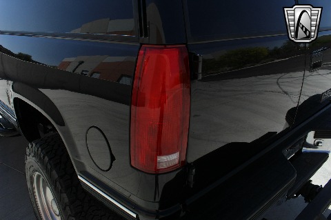 1999 Chevrolet Tahoe image 96