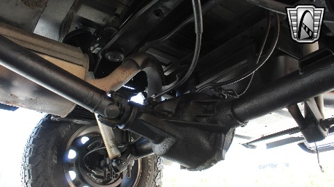 1999 Chevrolet Tahoe image 148