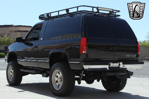 1999 Chevrolet Tahoe image 19