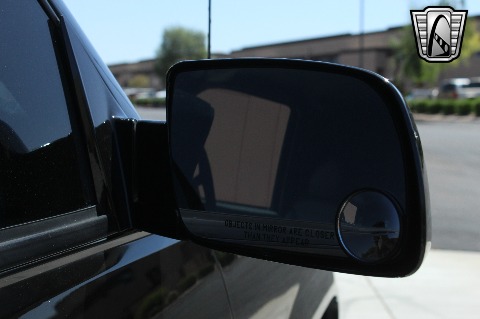 1999 Chevrolet Tahoe image 73