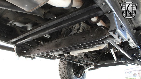 1999 Chevrolet Tahoe image 152