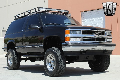 1999 Chevrolet Tahoe image 23