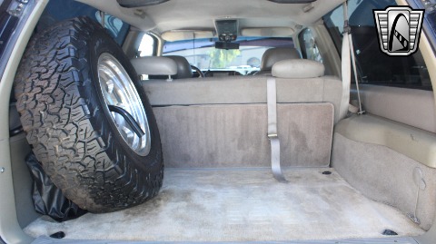 1999 Chevrolet Tahoe image 129