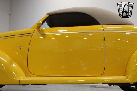1937 Ford Roadster image 54