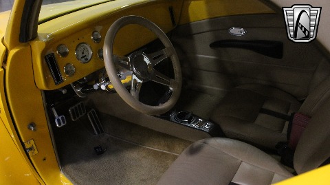 1937 Ford Roadster image 107