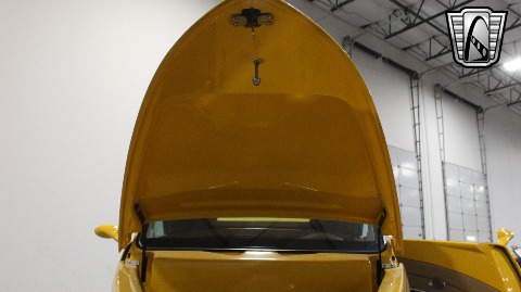 1937 Ford Roadster image 135