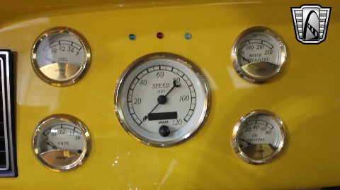 1937 Ford Roadster image 111