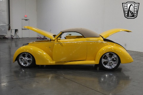 1937 Ford Roadster image 35