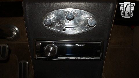 1937 Ford Roadster image 113