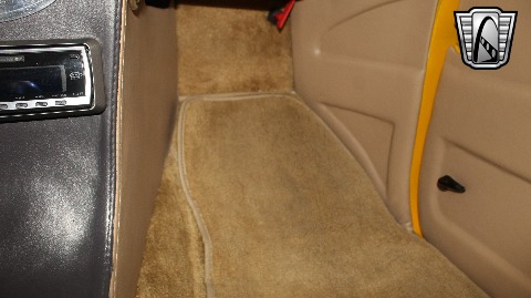 1937 Ford Roadster image 114