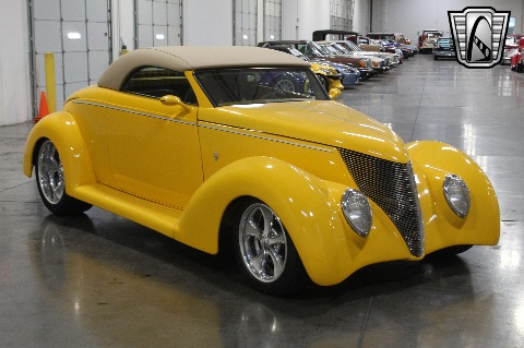 1937 Ford Roadster image 16