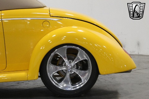 1937 Ford Roadster image 49