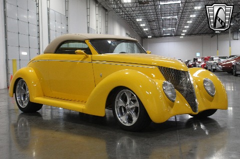 1937 Ford Roadster image 24