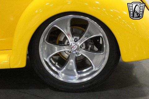 1937 Ford Roadster image 102