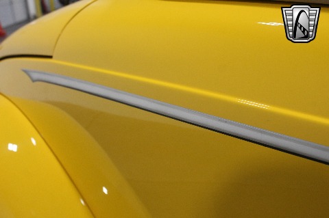 1937 Ford Roadster image 77