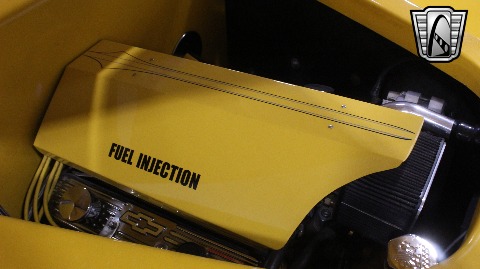 1937 Ford Roadster image 131