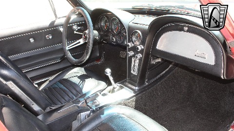 1967 Chevrolet Corvette image 136