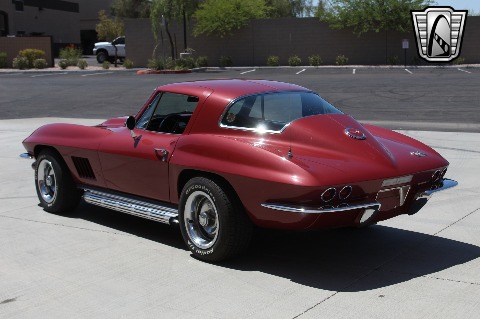 1967 Chevrolet Corvette image 11