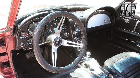 1967 Chevrolet Corvette image 115