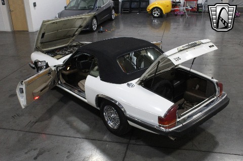 1991 Jaguar XJS image 35