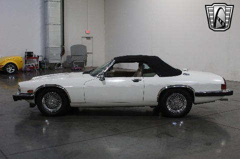 1991 Jaguar XJS image 18