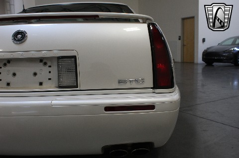 2002 Cadillac Eldorado image 86