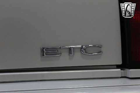 2002 Cadillac Eldorado image 88