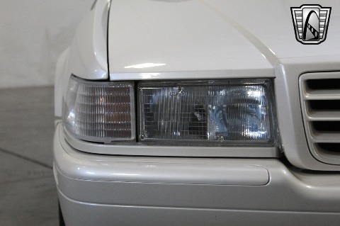 2002 Cadillac Eldorado image 69