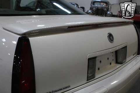 2002 Cadillac Eldorado image 96