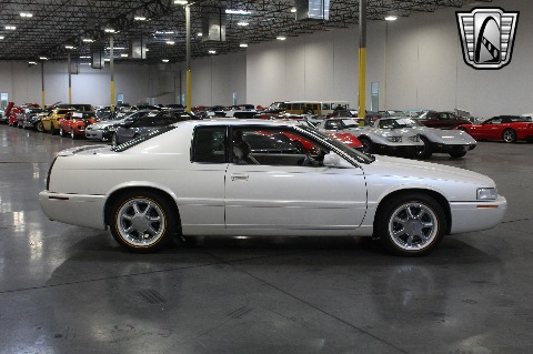 2002 Cadillac Eldorado image 21