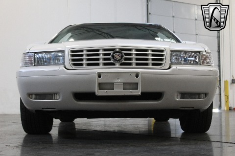 2002 Cadillac Eldorado image 23