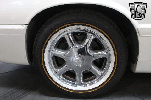 2002 Cadillac Eldorado image 104