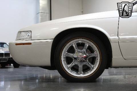 2002 Cadillac Eldorado image 53