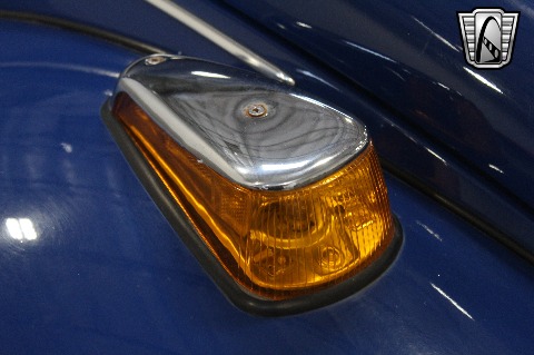 1972 Volkswagen Super Beetle image 64