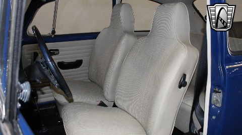 1972 Volkswagen Super Beetle image 92