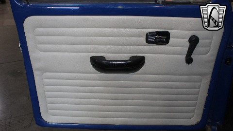 1972 Volkswagen Super Beetle image 93