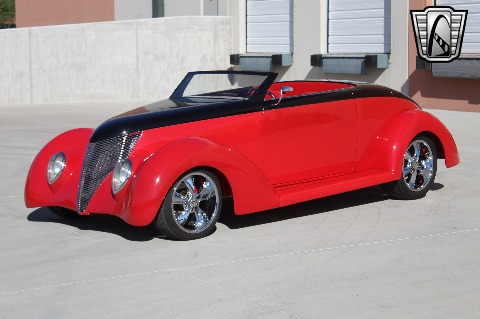 1937 Ford Custom image 53