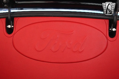 1937 Ford Custom image 105