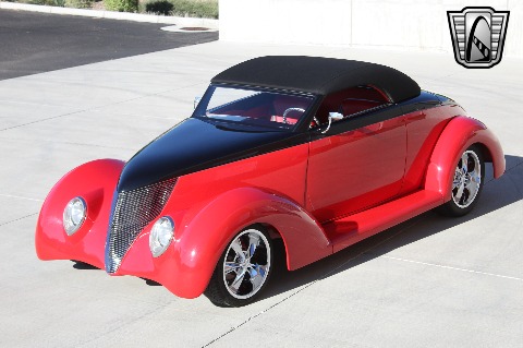 1937 Ford Custom image 7
