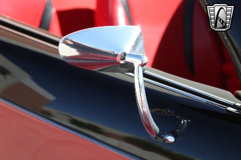 1937 Ford Custom image 90