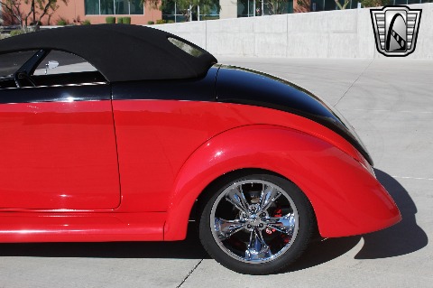 1937 Ford Custom image 42