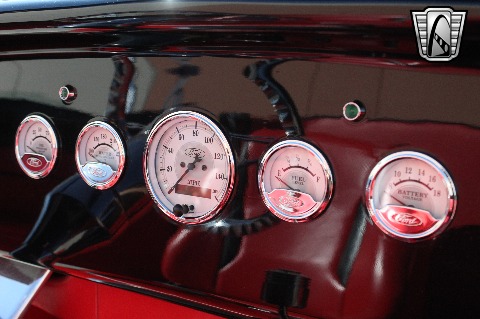 1937 Ford Custom image 69