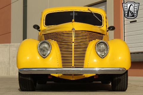 1938 Ford Coupe image 24